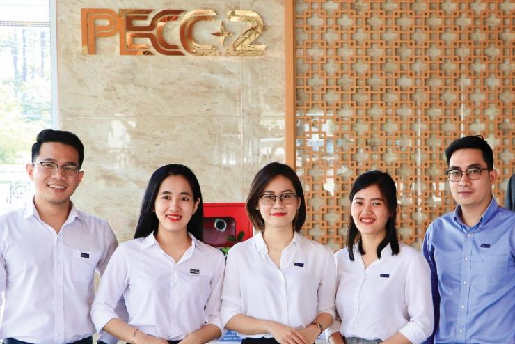 HUY HIỆU PECC2 TRÊN NGỰC TRÁI: ĐIỀU CHÚNG TA TỰ HÀO MANG THEO